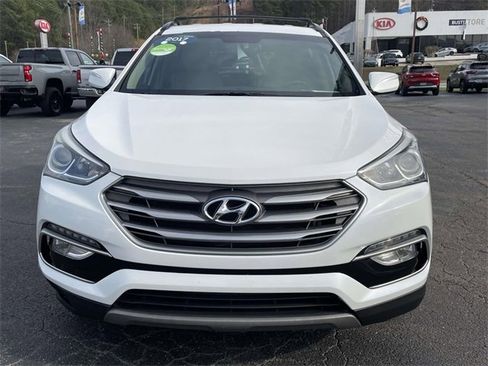 Used 2017 Hyundai Santa Fe Sport image 7