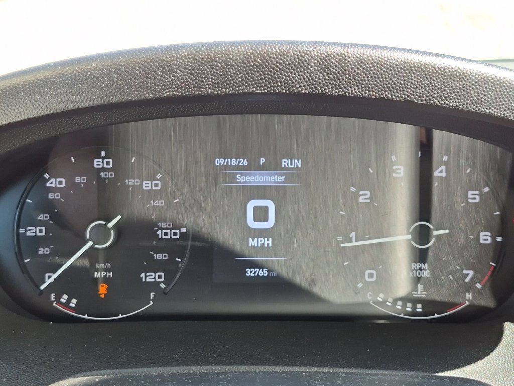 Used 2025 RAM ProMaster 2500 w/ Convenience Group FWD image 16