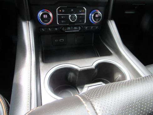 Used 2021 GMC Yukon XL AT4 w/ AT4 Premium Package image 29