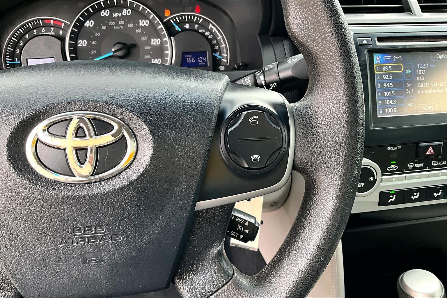 Used 2012 Toyota Camry LE FWD image 24