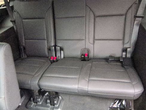 Certified 2023 Chevrolet Tahoe LT w/ Luxury Package image 33