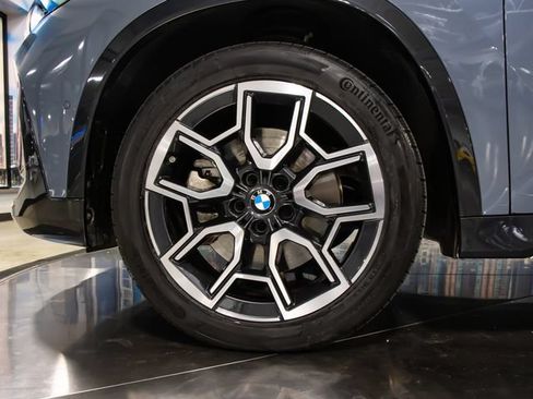Used 2025 BMW X1 xDrive28i AWD/4WD image 7