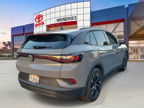 Used 2021 Volkswagen ID.4 Pro image 4