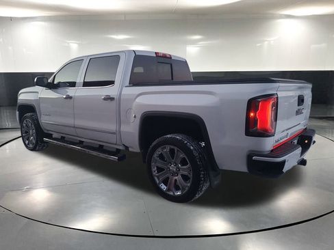 Used 2017 GMC Sierra 1500 Denali w/ Denali Ultimate Package image 9