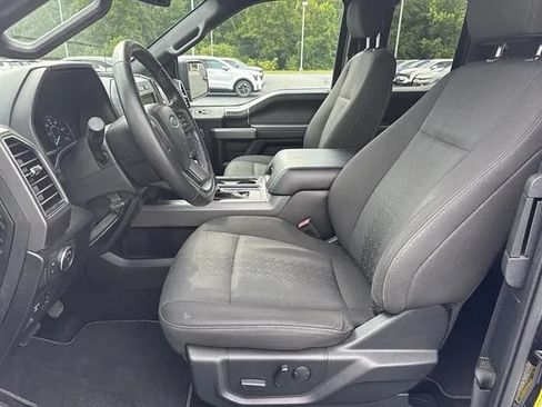 Used 2019 Ford F150 XLT w/ Equipment Group 302A Luxury AWD/4WD image 8
