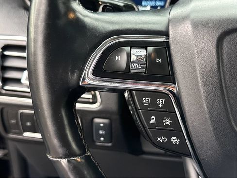 Used 2024 Lincoln Navigator L 4WD image 37
