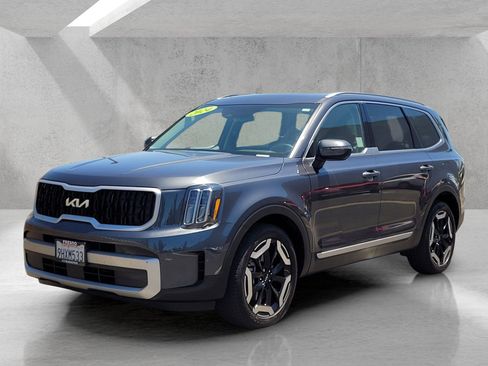 Used 2024 Kia Telluride EX FWD image 9