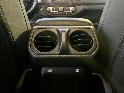 Certified 2022 Jeep Wrangler Unlimited Sport image 25