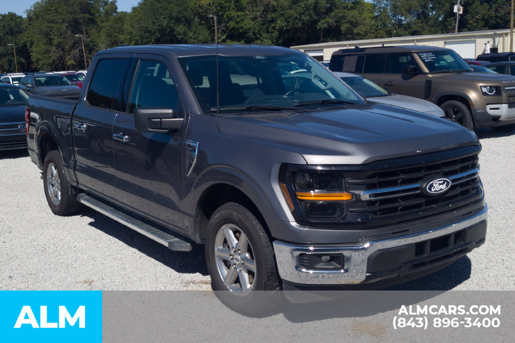 Used 2025 Ford F150 XLT w/ Equipment Group 301A Standard RWD image 16