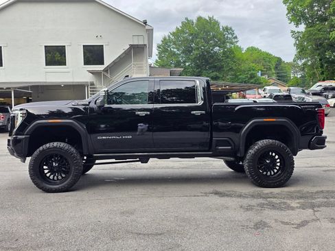 Used 2024 GMC Sierra 2500 Denali Ultimate w/ Max Trailering Package AWD/4WD image 4