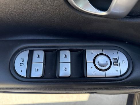 Used 2023 Hyundai Ioniq 5 SEL image 15