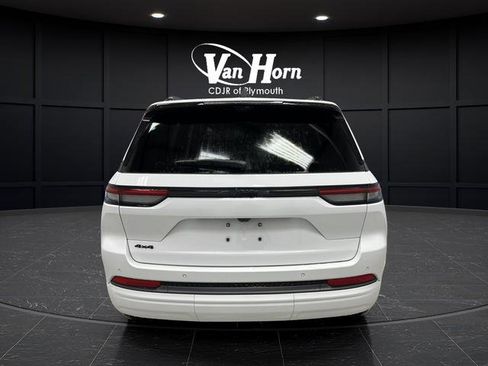 New 2026 Jeep Grand Cherokee Limited image 4