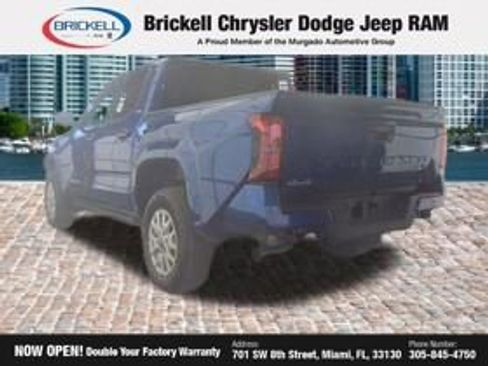 Used 2025 Toyota Tacoma SR5 AWD/4WD image 15
