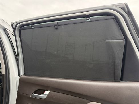 Used 2019 Hyundai Santa Fe Limited image 20