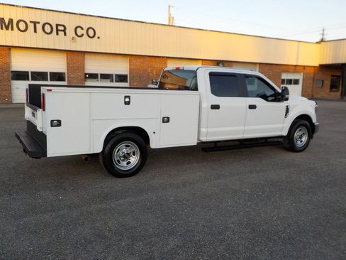 Used 2019 Ford F350 XL w/ Power Equipment Group RWD image 6