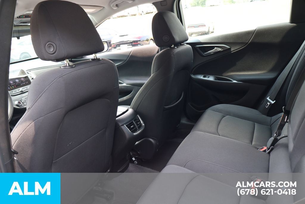 Used 2024 Chevrolet Malibu LT FWD image 16