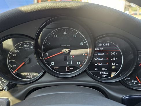 Used 2016 Porsche Panamera 4 w/ Premium Package Plus image 42