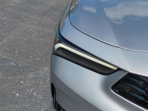 Certified 2025 Acura Integra A-Spec image 10