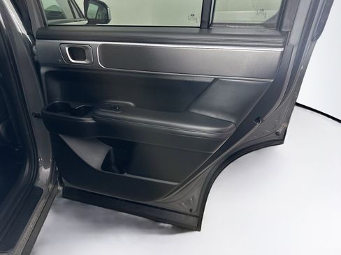 Used 2025 Hyundai Santa Fe SEL image 31