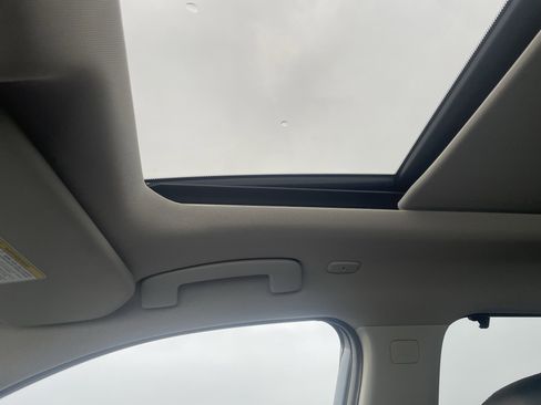 Used 2022 Nissan Rogue SL w/ SL Premium Package image 29