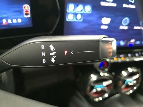 New 2025 Chevrolet Blazer EV RS AWD/4WD image 16