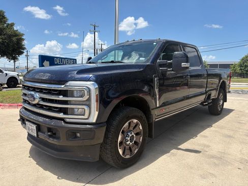Used 2024 Ford F350 King Ranch AWD/4WD image 5