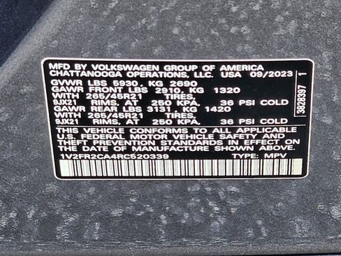 Used 2024 Volkswagen Atlas SEL Premium R-Line AWD/4WD image 30