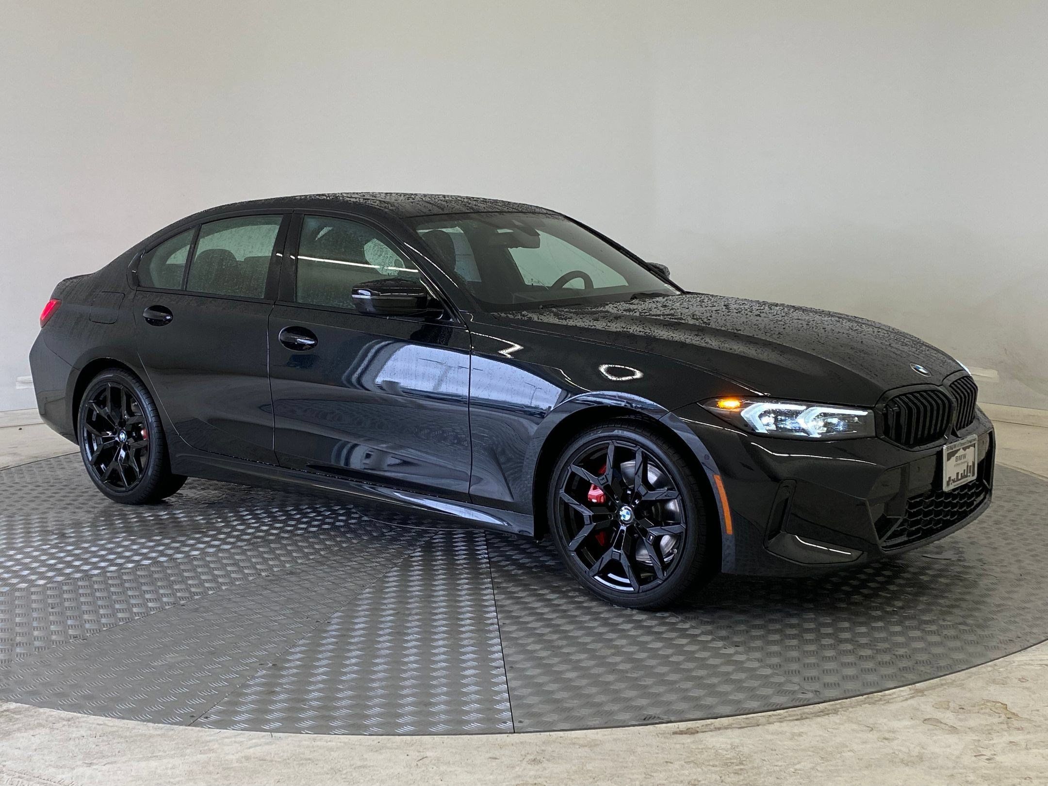 Used 2026 BMW 330i xDrive Sedan w/ M Sport Package AWD/4WD image 6