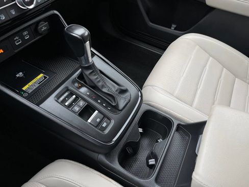 Used 2023 Honda CR-V EX-L image 20