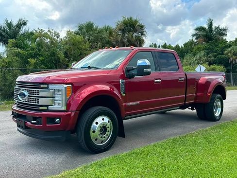 Used 2018 Ford F450 Platinum w/ Platinum Ultimate Package AWD/4WD image 7