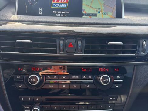 Used 2014 BMW X5 xDrive35d image 15