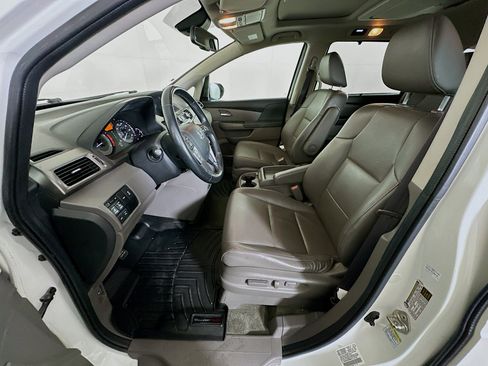 Used 2015 Honda Odyssey Touring Elite image 13
