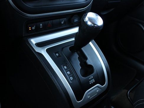 Used 2016 Jeep Compass Latitude image 15