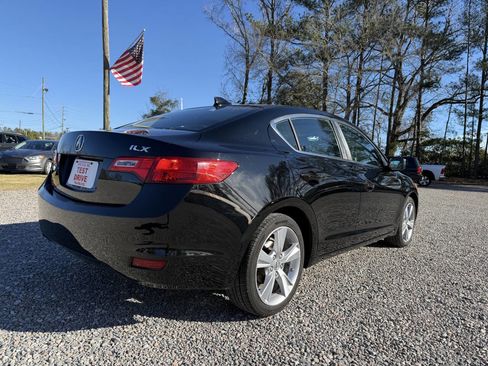 Used 2013 Acura ILX w/ Technology Package image 17