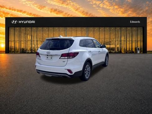 Used 2018 Hyundai Santa Fe SE w/ SE Premium Package 02 AWD/4WD image 6