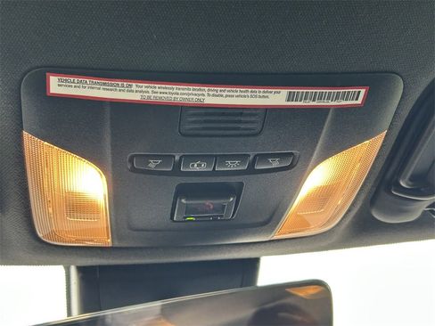 Used 2022 Toyota Corolla SE image 18