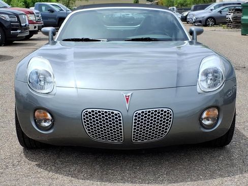 Used 2006 Pontiac Solstice Convertible w/ Premium Package RWD image 8