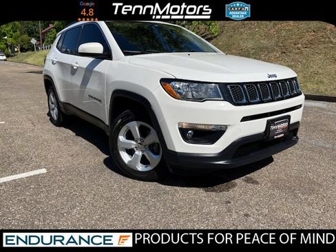 Used 2019 Jeep Compass Latitude w/ Popular Equipment Group AWD/4WD image 3