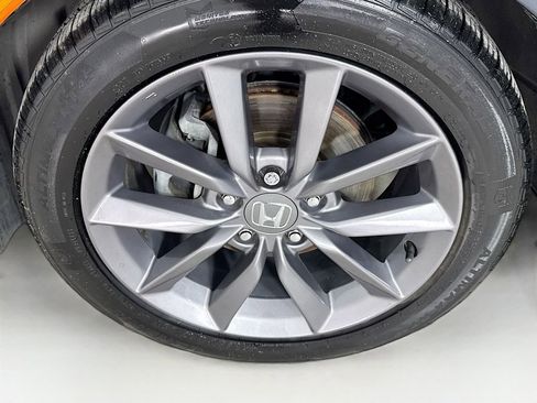 Used 2019 Honda Civic EX image 42
