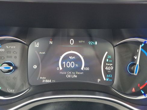 Used 2024 Chrysler Pacifica Pinnacle FWD image 20