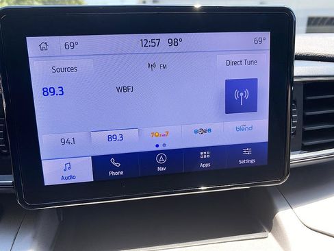 Used 2023 Ford Explorer XLT w/ Equipment Group 202A RWD image 14