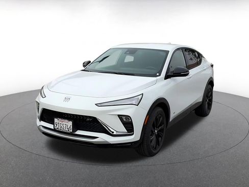 Used 2025 Buick Envista Sport Touring image 7