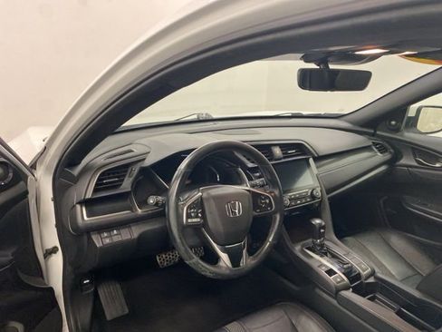 Used 2020 Honda Civic Sport Touring image 7