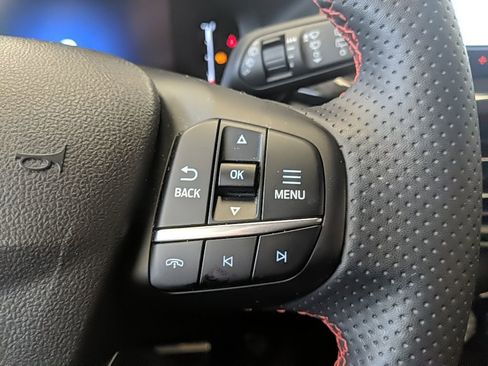 Certified 2023 Ford Escape ST-Line w/ Tech Pack #1 FWD image 17