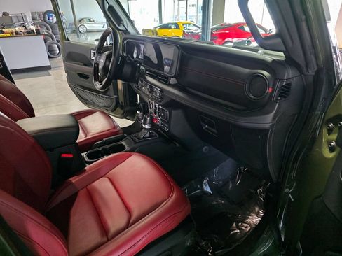 Used 2024 Jeep Wrangler Unlimited Rubicon 392 AWD/4WD image 19