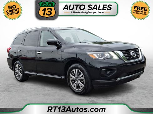 Used 2019 Nissan Pathfinder S AWD/4WD image 1