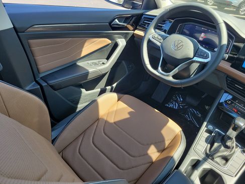 New 2026 Volkswagen Jetta SEL FWD image 3