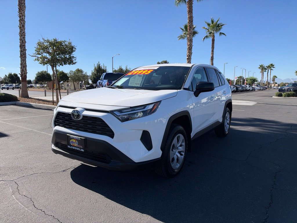 Certified 2023 Toyota RAV4 LE FWD image 3