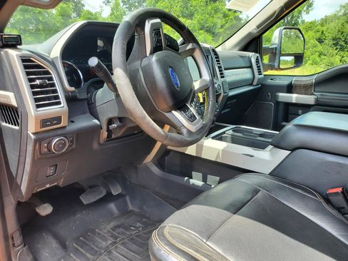 Used 2017 Ford F350 Lariat w/ Chrome Package AWD/4WD image 25