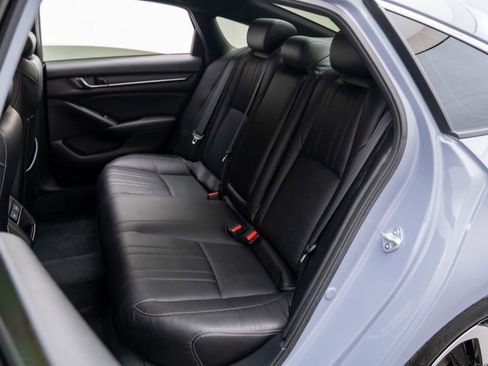 Used 2022 Honda Accord Sport image 19